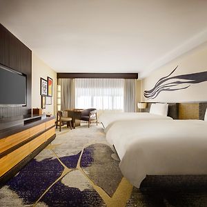 NOBU Luxury Room 2 Queens Non-Smoking