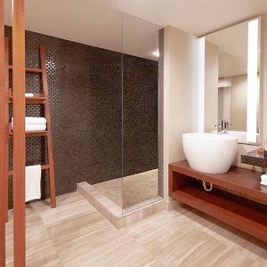 NOBU Partial Strip View Room King Non-Smoking